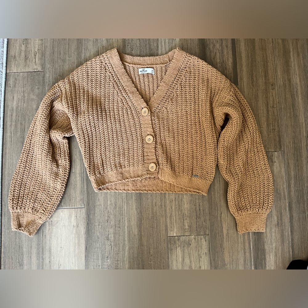 Hollister Cropped Tan Sweater